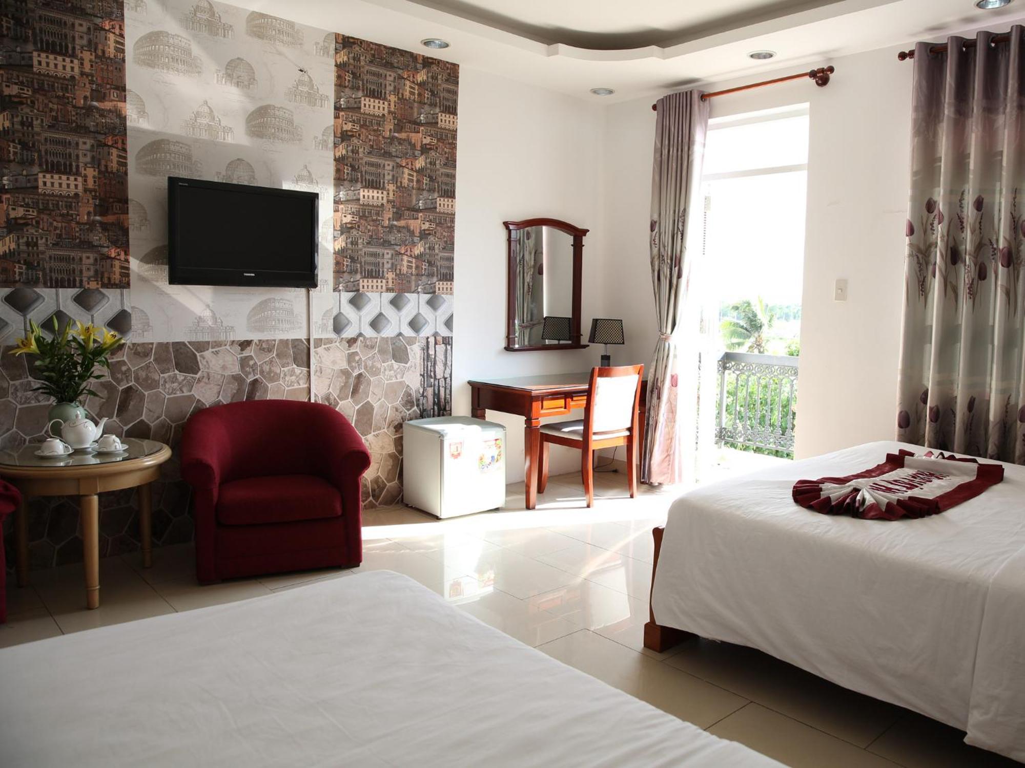 Aparthotel Hoa Phat & 3*