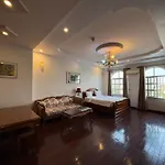 Hoa Phat Hotel & Apartment